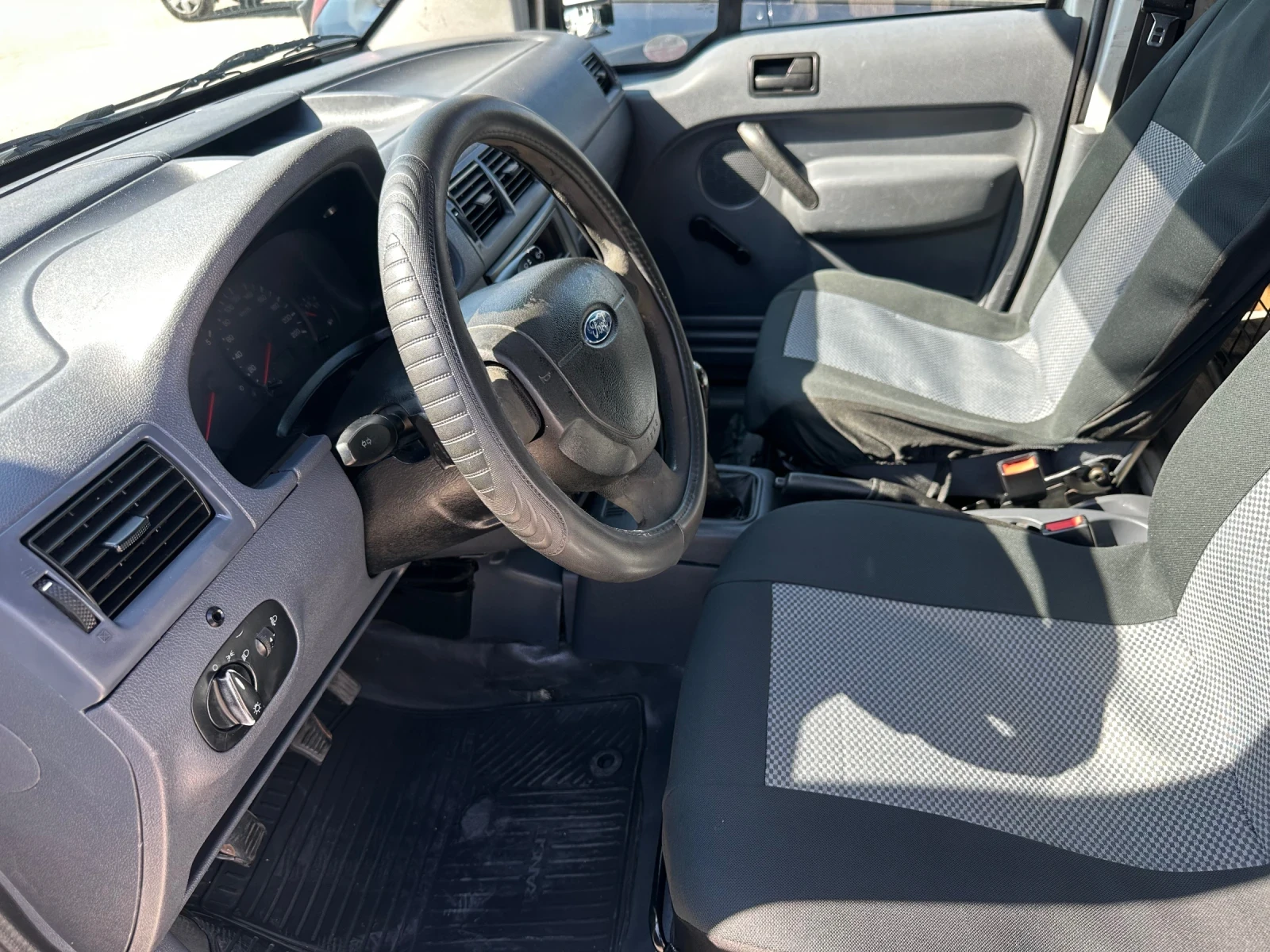 Ford Connect Ford Tranzit Connect 200 Климатик, снимка 6 - Автомобили и джипове - 53830584