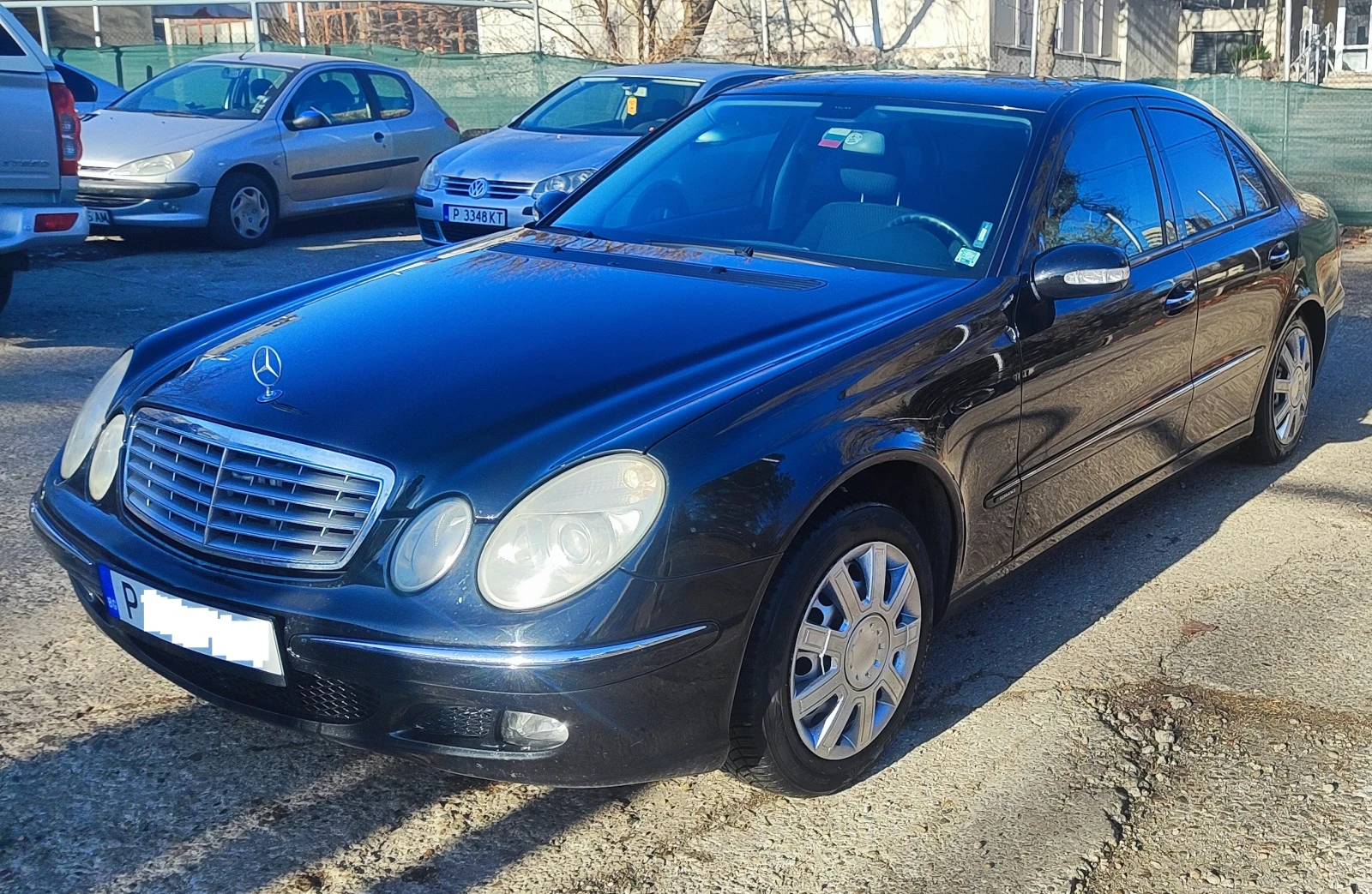 Mercedes-Benz E 240 LPG, снимка 2 - Автомобили и джипове - 53875939