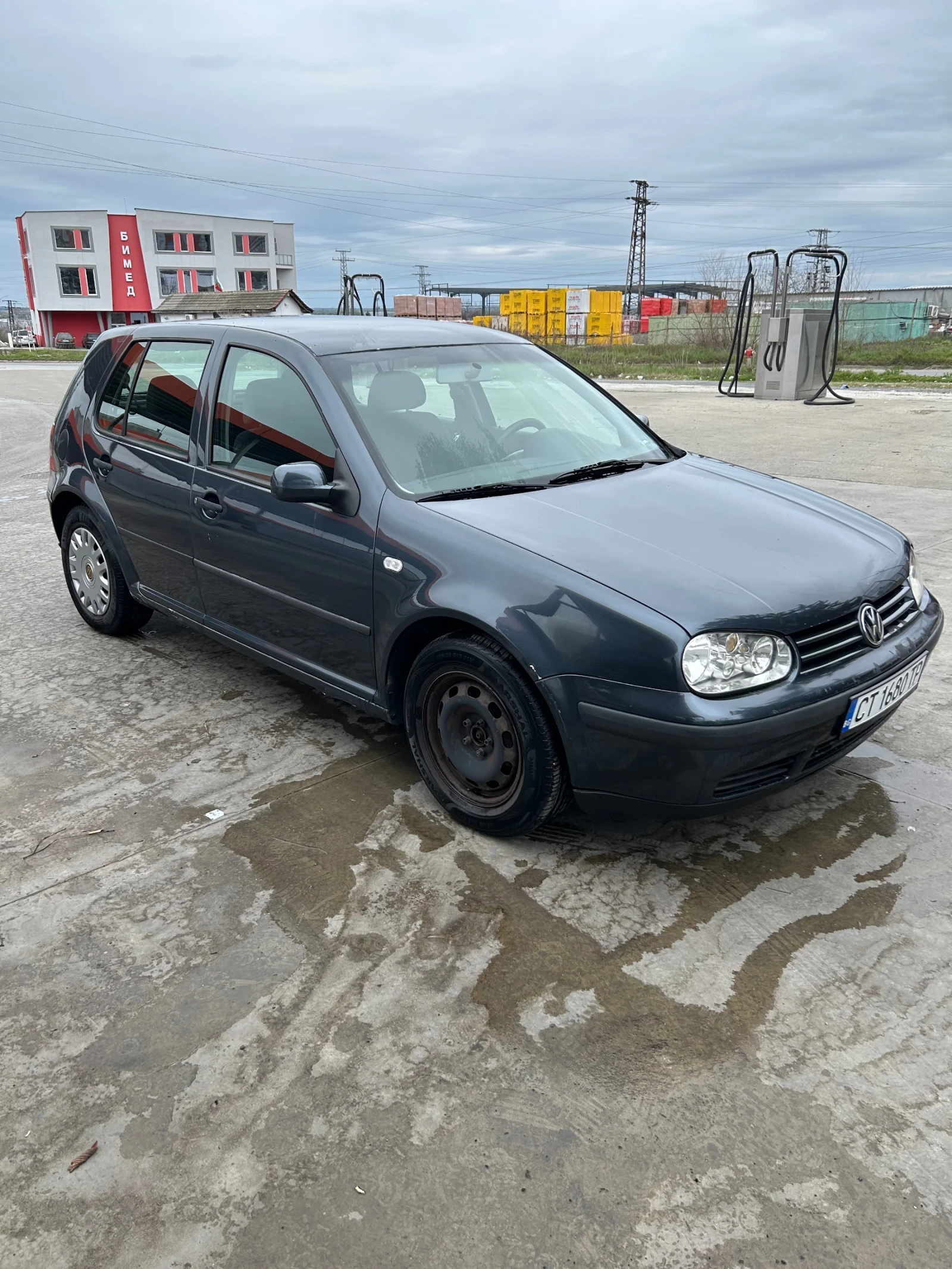 VW Golf, снимка 4 - Автомобили и джипове - 53946696