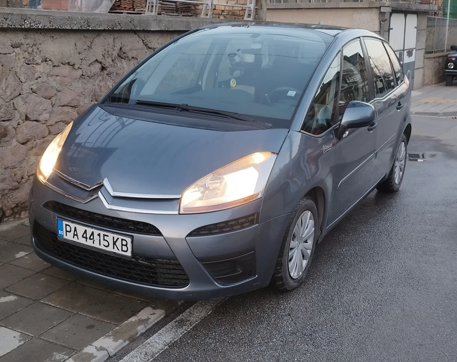Citroen C4 Picasso 1.6HDI, 109hp, снимка 9 - Автомобили и джипове - 54102149