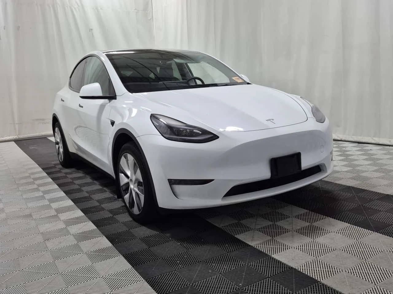 Tesla Model Y LONG RANGE| �����| ��������| ��������| CARFAX|  | Mobile.bg � ����������� 2