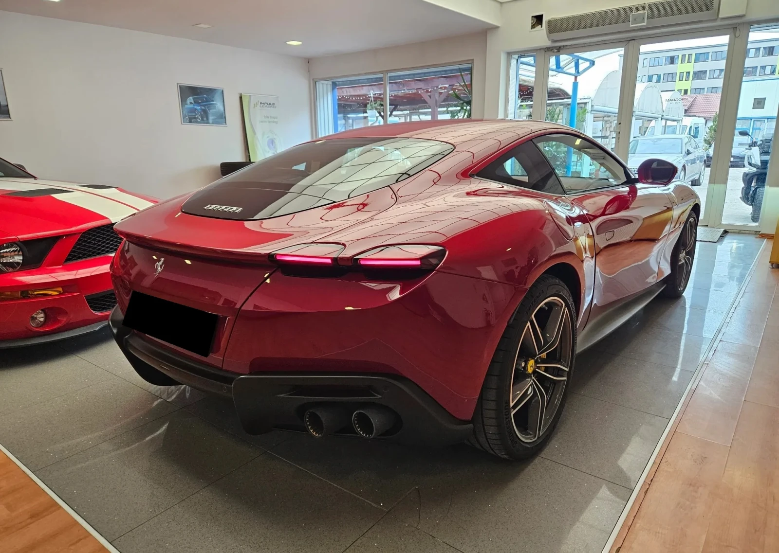 Ferrari Roma 3.9 V8, снимка 2 - Автомобили и джипове - 54462950