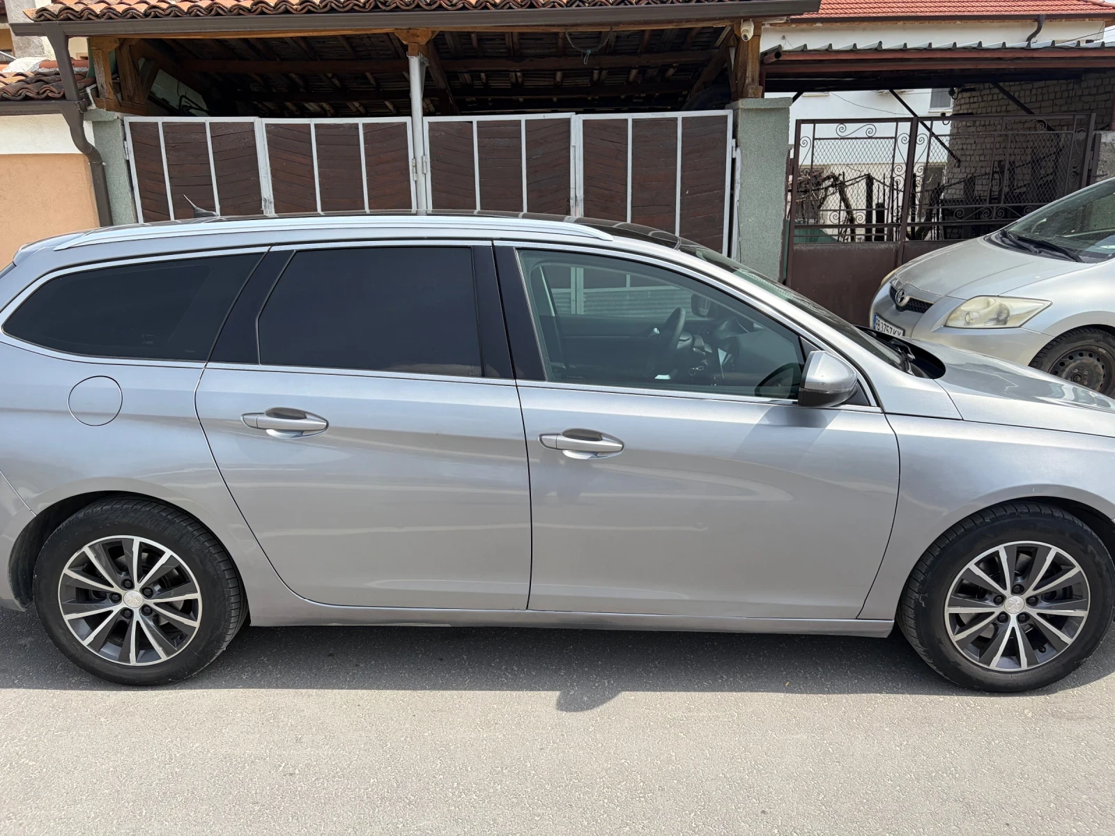 Peugeot 308, снимка 3 - Автомобили и джипове - 54528944