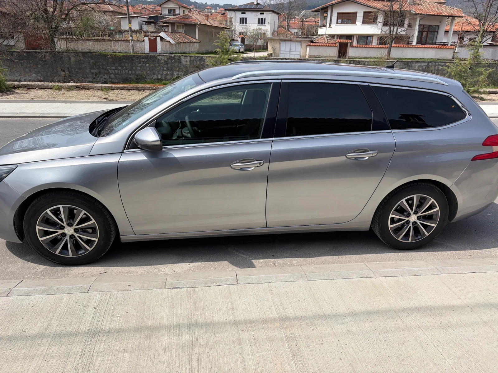 Peugeot 308, снимка 4 - Автомобили и джипове - 54528944