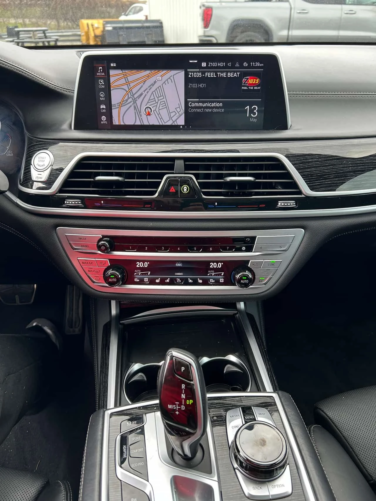 BMW 750 xDrive/360/DIS/Harman Kardon /АВТОКРЕДИТ , снимка 10 - Автомобили и джипове - 54549469