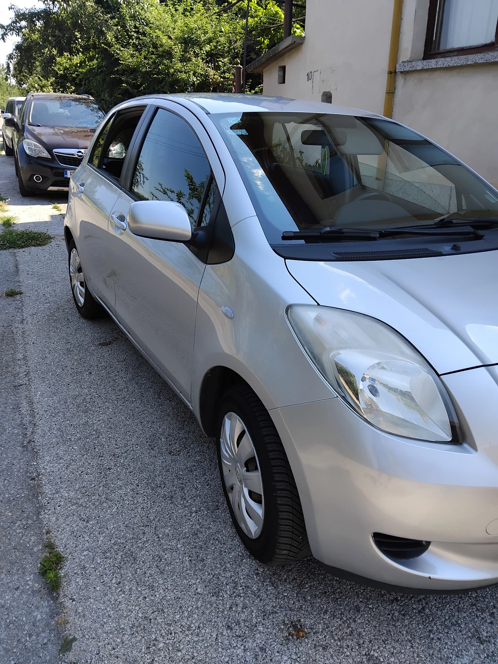Toyota Auris, снимка 3 - Автомобили и джипове - 55202988