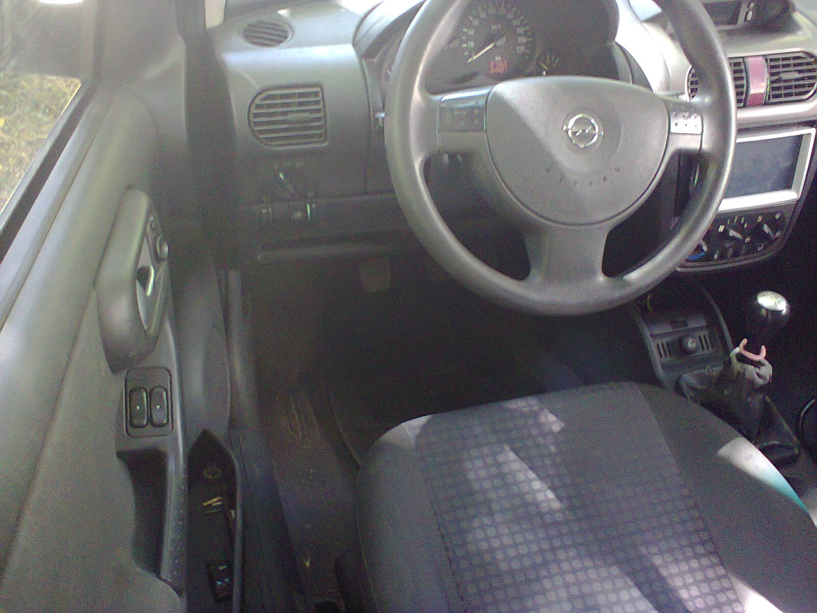 Opel Corsa 1.2 бензин Климатик, снимка 9 - Автомобили и джипове - 55304442
