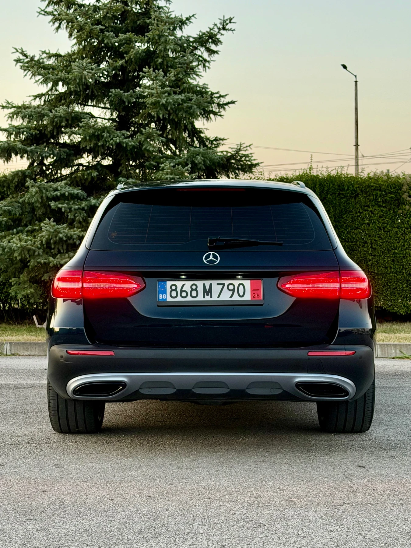 Mercedes-Benz E 220 ALLTERRAIN 4x4 PremiumPlus, снимка 5 - Автомобили и джипове - 55660308
