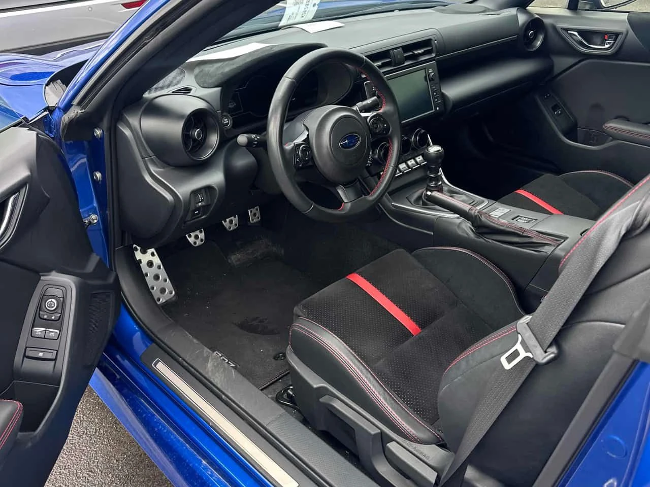 Subaru BRZ  Sport tech / CARFAX / АВТОКРЕДИТ , снимка 5 - Автомобили и джипове - 55663098
