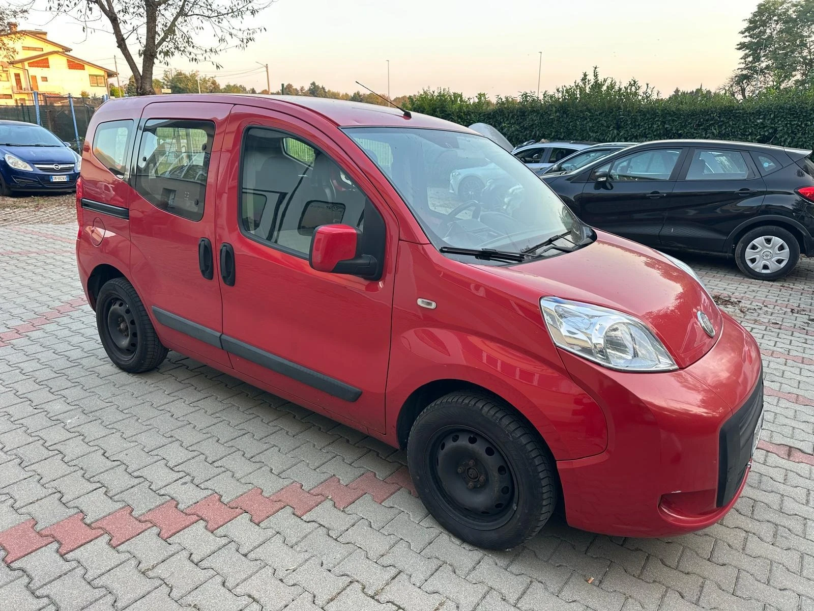 Fiat Qubo 1.3 multidjet, снимка 15 - Автомобили и джипове - 56120588