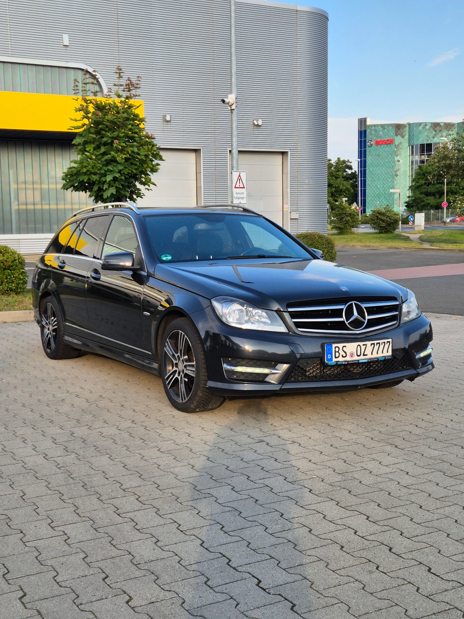 Mercedes-Benz C 220 AMG EDITION C, снимка 5 - Автомобили и джипове - 56201842