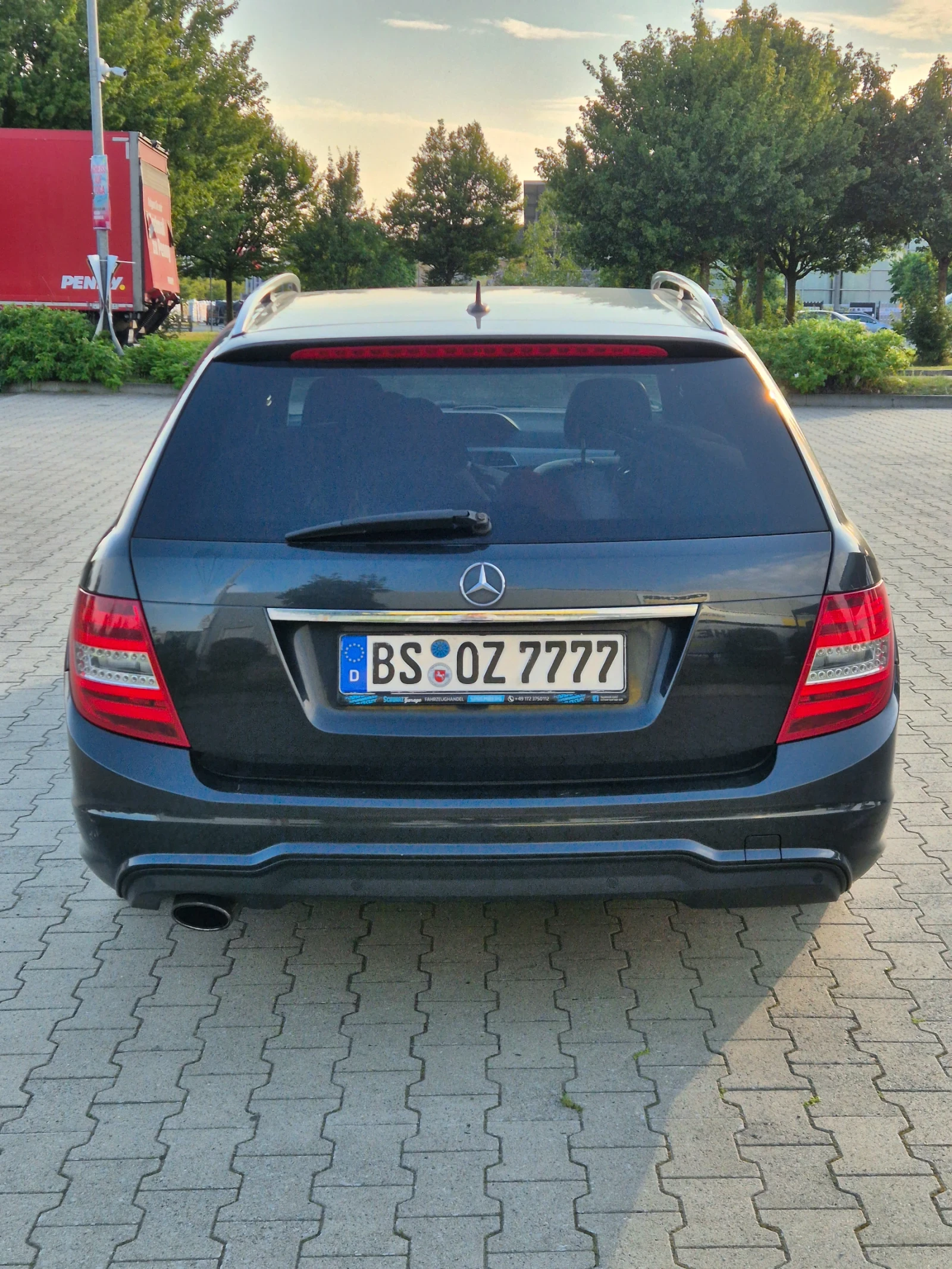 Mercedes-Benz C 220 AMG EDITION C, снимка 3 - Автомобили и джипове - 56201842