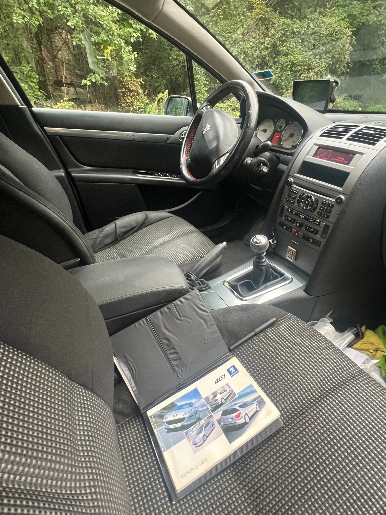 Peugeot 407 2.0 HDI, снимка 12 - Автомобили и джипове - 56239206