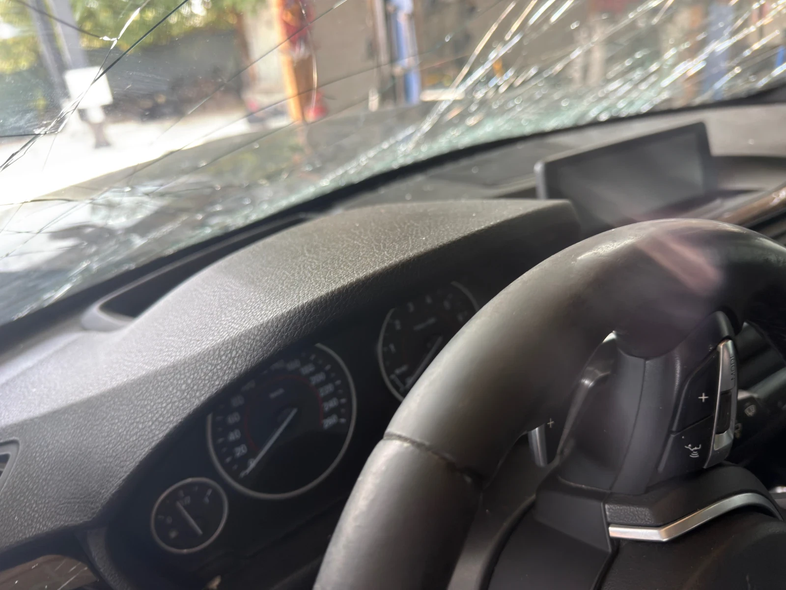 BMW 335 Перформънс Едц  4х4, снимка 10 - Автомобили и джипове - 56451545