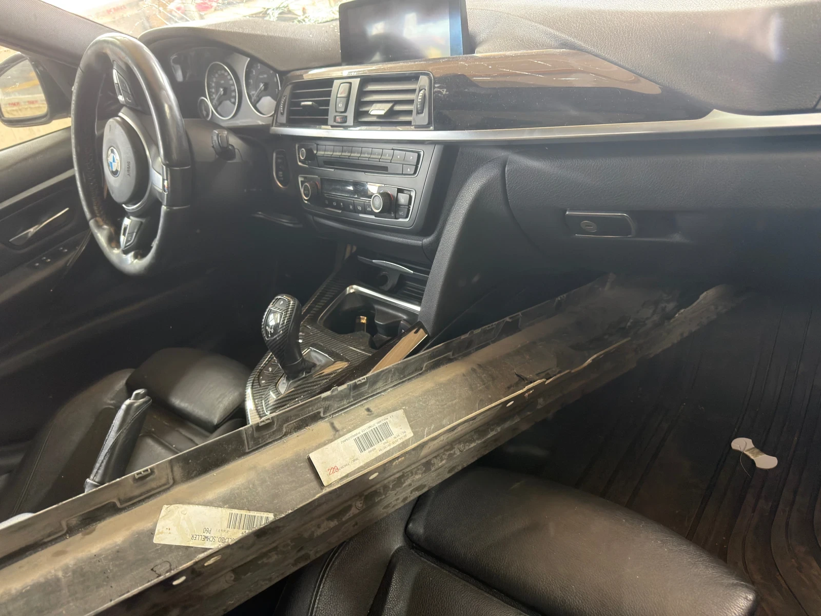 BMW 335 Перформънс Едц  4х4, снимка 4 - Автомобили и джипове - 56451545