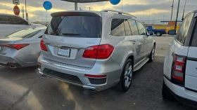 Mercedes-Benz GL 500 АМГ* МАСАЖ* ДИСТРОНИК* ОБДУХ* HARMAN* ТВ* FULL, снимка 3