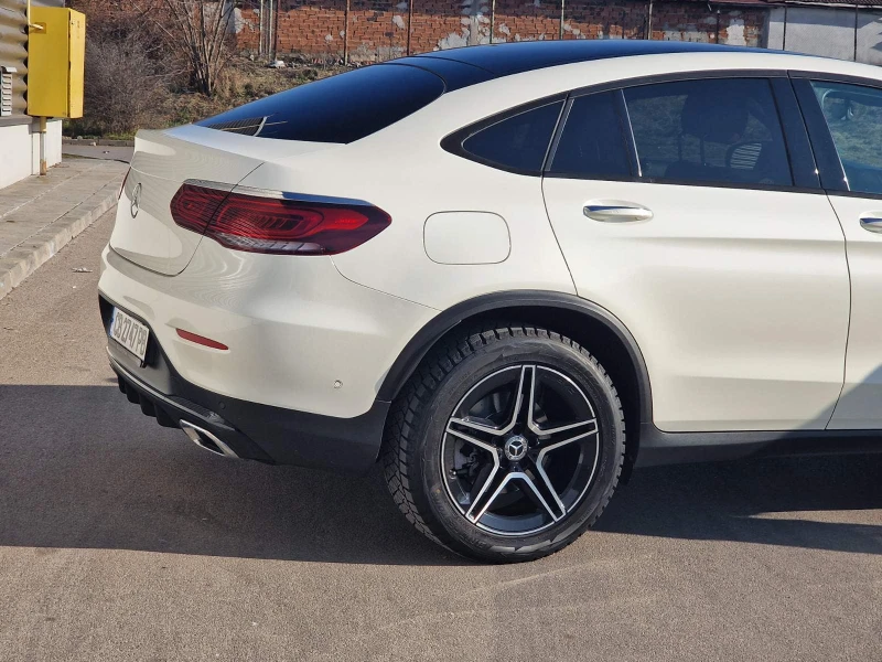 Mercedes-Benz GLC 220 AMG 4MATIC Coupe, снимка 10 - Автомобили и джипове - 49559402