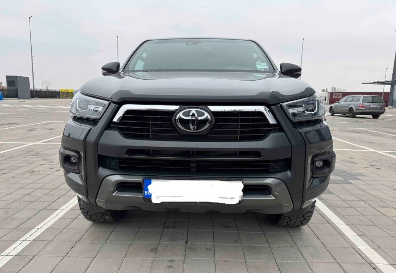 Toyota Hilux, снимка 16 - Автомобили и джипове - 49137941