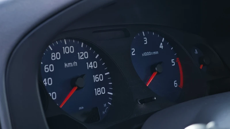 Nissan Navara /NP300/ D22 Kingcab 2.5DDTI 4WD, снимка 11 - Автомобили и джипове - 52458730