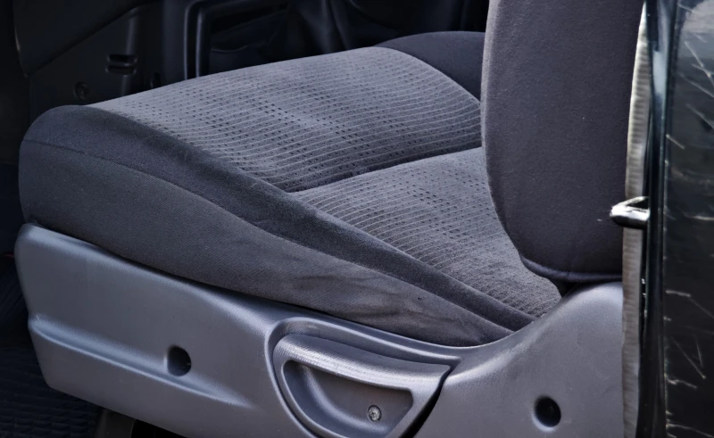 Nissan Navara /NP300/ D22 Kingcab 2.5DDTI 4WD, снимка 10 - Автомобили и джипове - 52458730