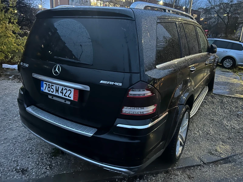 Mercedes-Benz GL 550 Grand Edition AMG, снимка 4 - Автомобили и джипове - 52592465