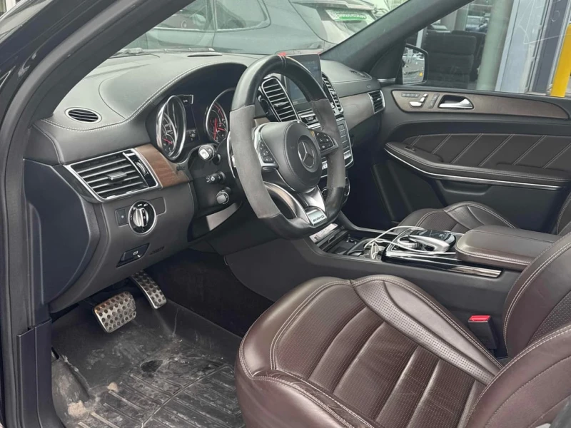 Mercedes-Benz GLS AMG 63  CARFAX, снимка 5 - Автомобили и джипове - 52811937