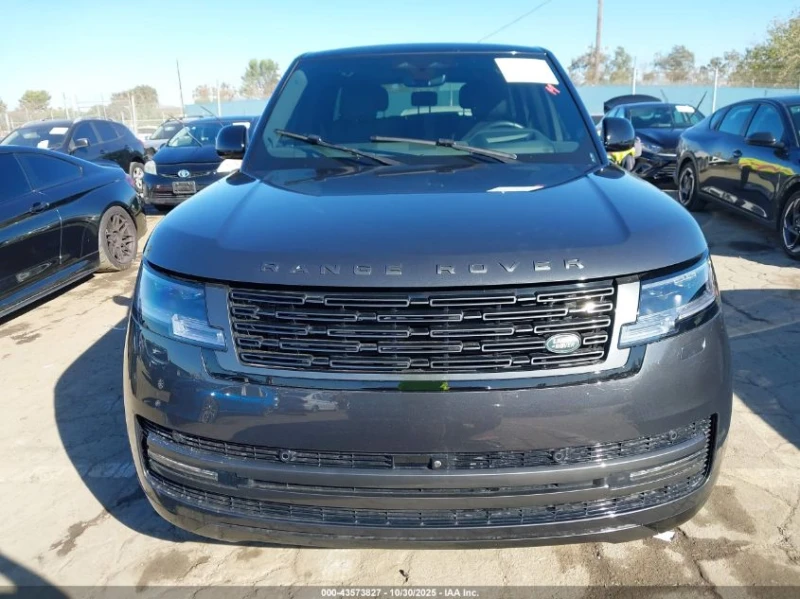 Land Rover Range rover 4.4L V-8 DI, DOHC, VVT, TURBO, 523HP All Wheel, снимка 4 - Автомобили и джипове - 52886268
