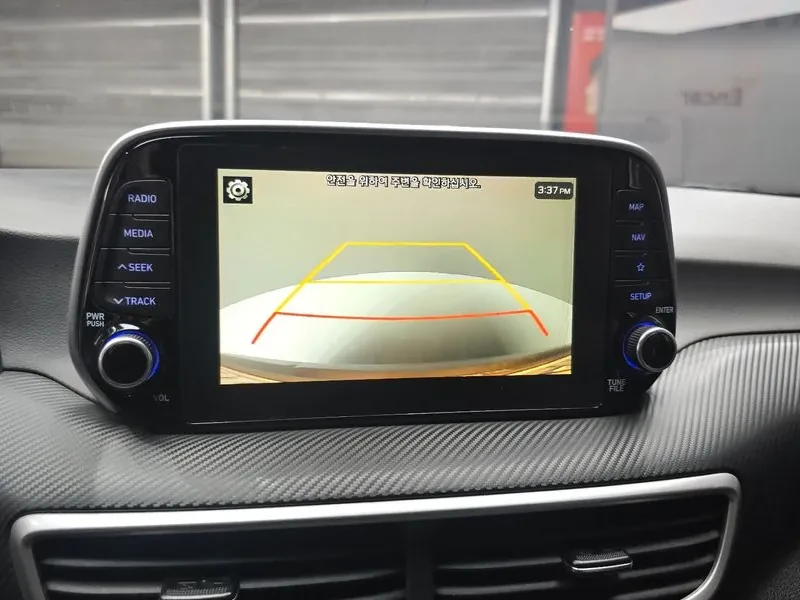 Hyundai Tucson 1.6 2WD SMART, снимка 15 - Автомобили и джипове - 55801576