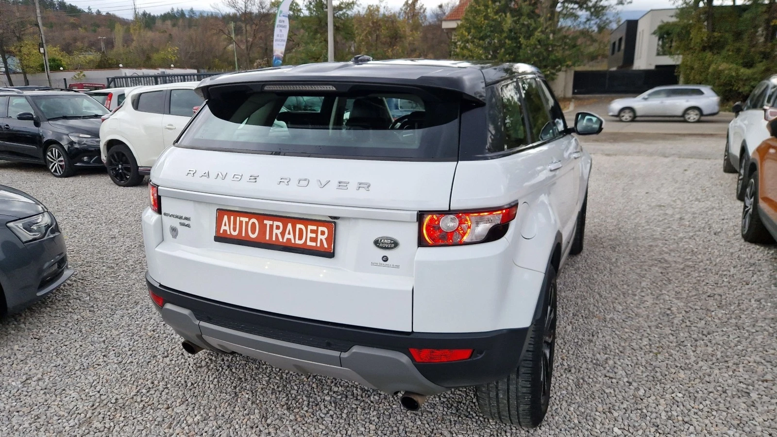 Land Rover Range Rover Evoque 2.0SI-241кс. NAVY - изображение 6