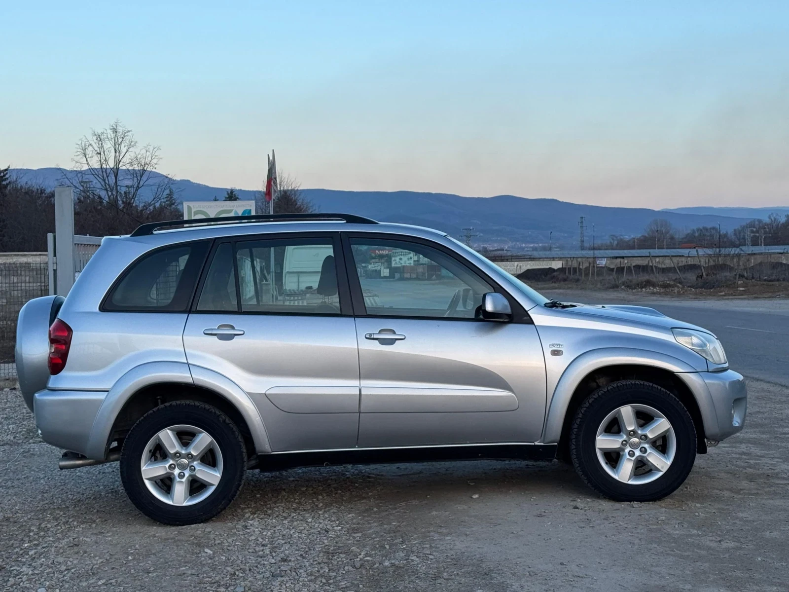 Toyota Rav4 2.0D4D 116к.с ЛИЗИНГ - изображение 4