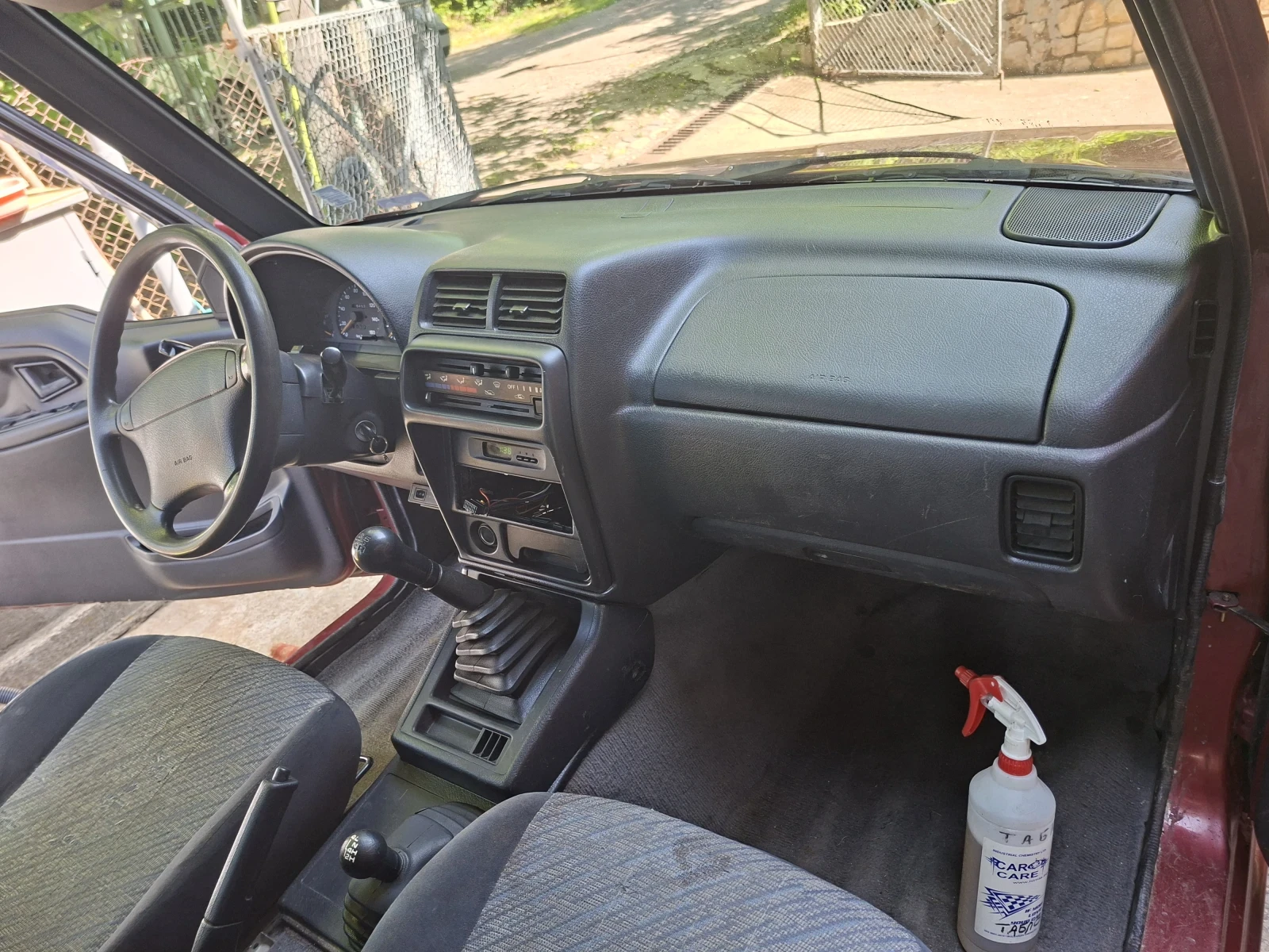 Suzuki Vitara 1.6i 97к.с. - изображение 8
