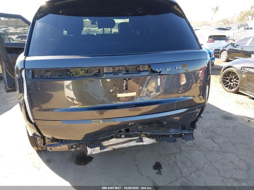 Land Rover Range rover 4.4L V-8 DI, DOHC, VVT, TURBO, 523HP All Wheel | Mobile.bg � ����������� 11