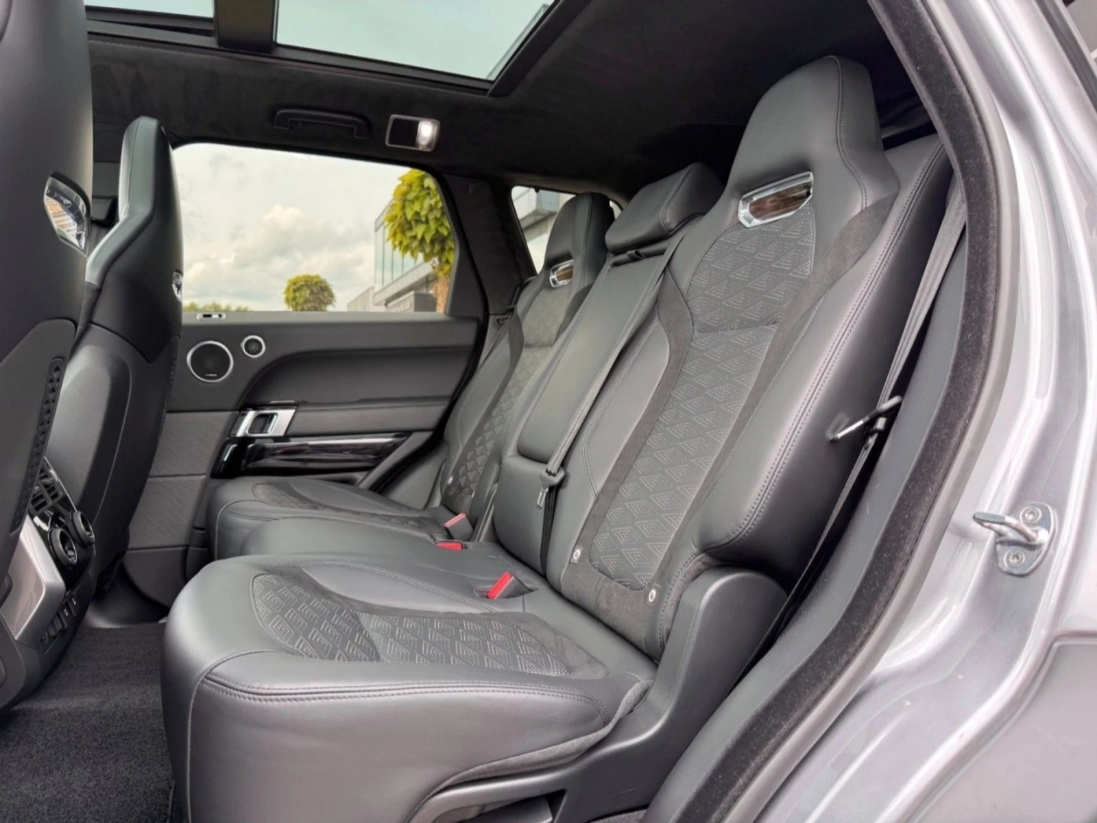 Land Rover Range Rover Sport ������� ���� Range Rover Sport SVR FULLMAX | Mobile.bg � ����������� 16