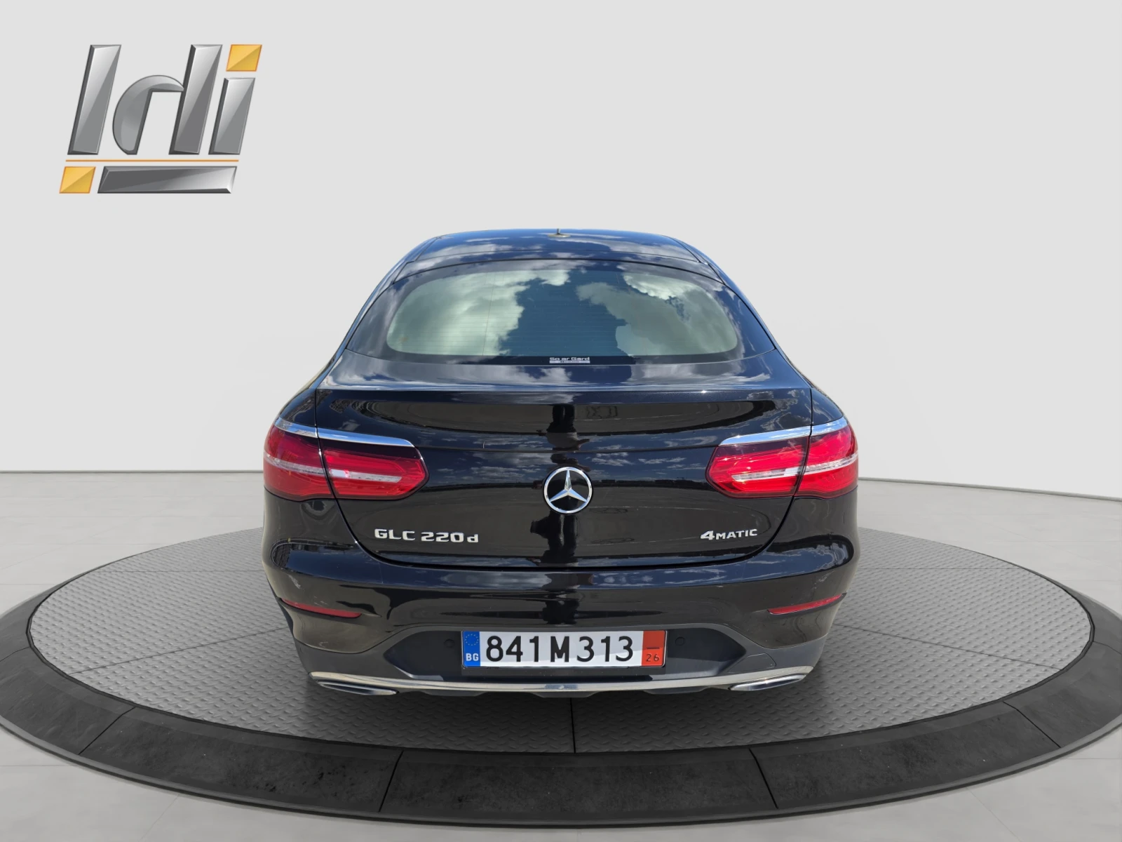 Mercedes-Benz GLC 220 9G TRONIC-4MATIC AMG, снимка 5 - Автомобили и джипове - 54720076