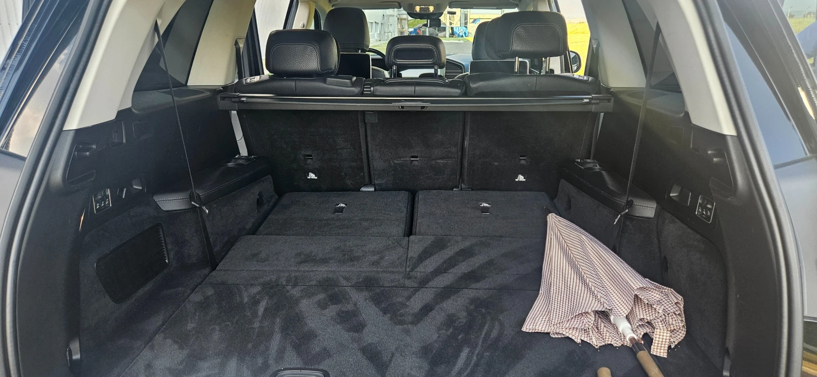 Mercedes-Benz GLS580, снимка 8 - Автомобили и джипове - 54802149