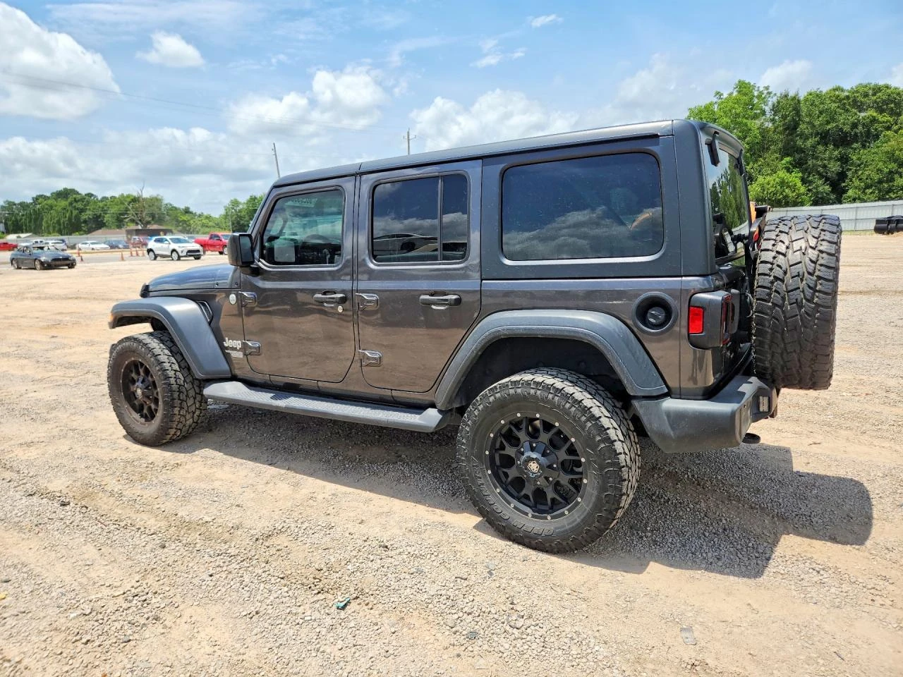 Jeep Wrangler 2.0l Unlimited Sport, снимка 2 - Автомобили и джипове - 55106721