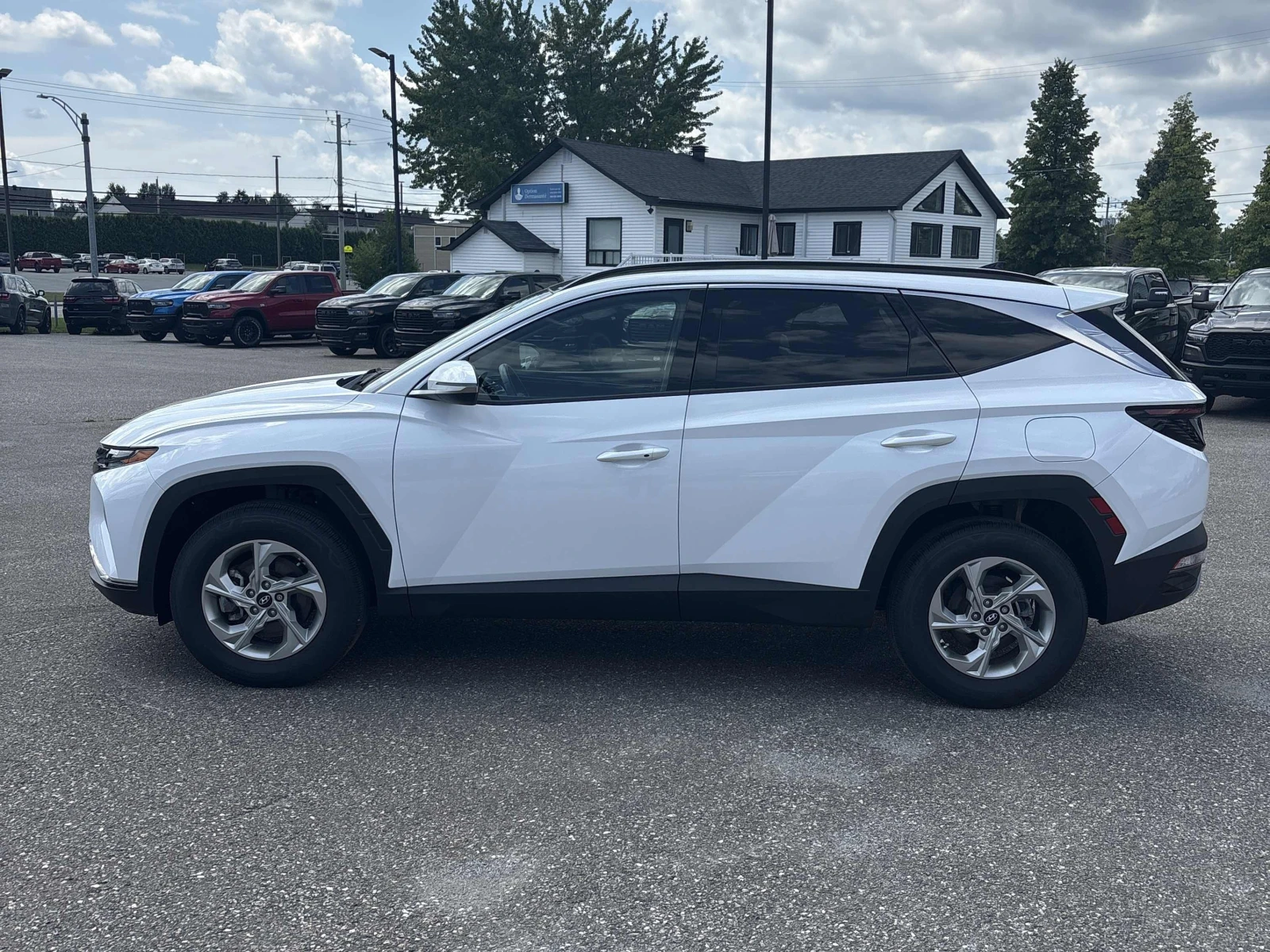 Hyundai Tucson, снимка 2 - Автомобили и джипове - 55690005