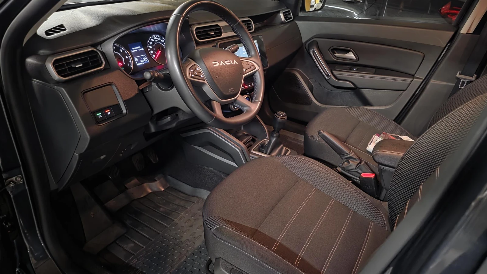 Dacia Duster 1.0 Tce/ECO-G/Фабрична Газ Landi Renzo