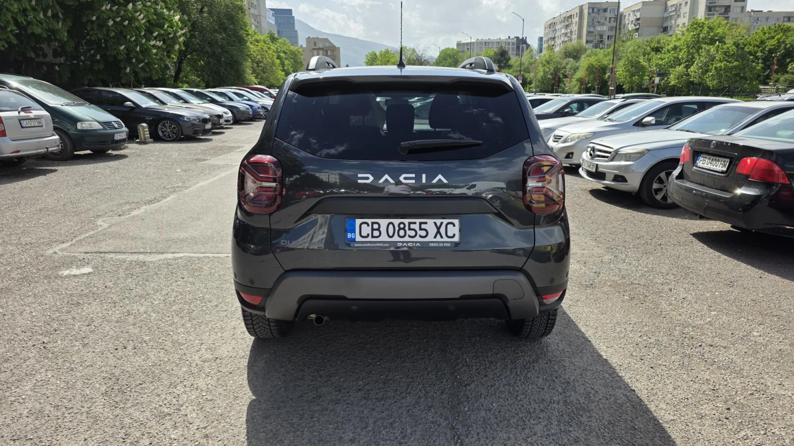 Dacia Duster 1.0 Tce/ECO-G/Фабрична Газ Landi Renzo, снимка 11 - Автомобили и джипове - 56258386