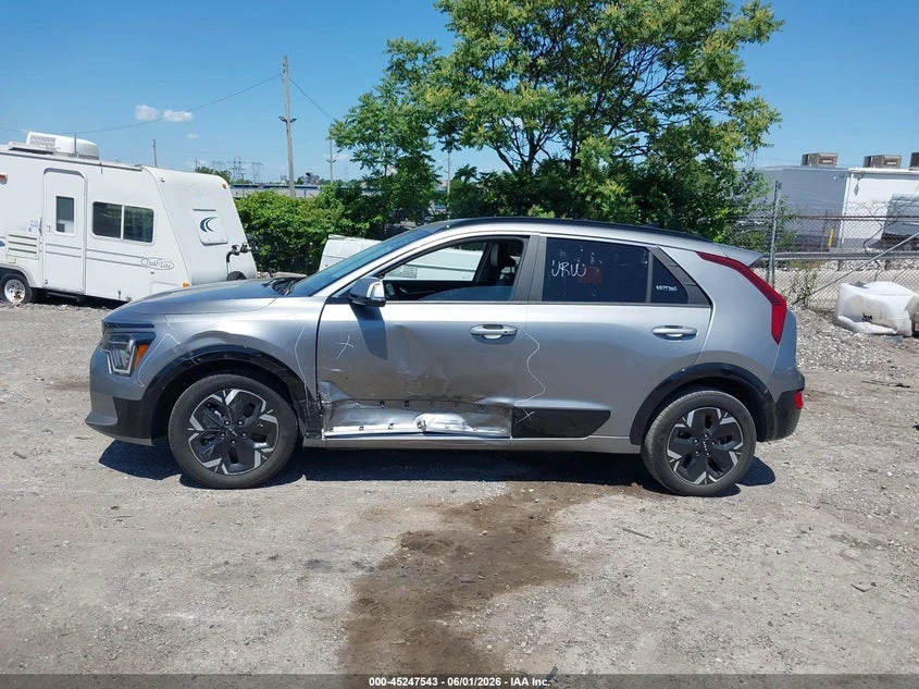 Kia Niro Ev Wind, снимка 13 - Автомобили и джипове - 56521846