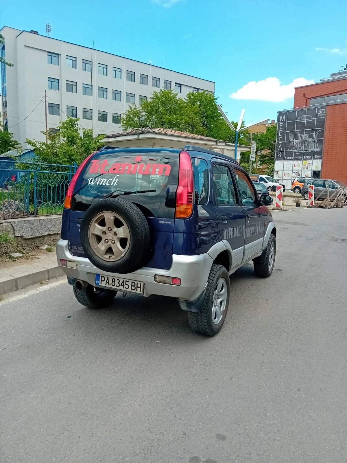 Daihatsu Terios 1.3, снимка 4 - Автомобили и джипове - 56656364