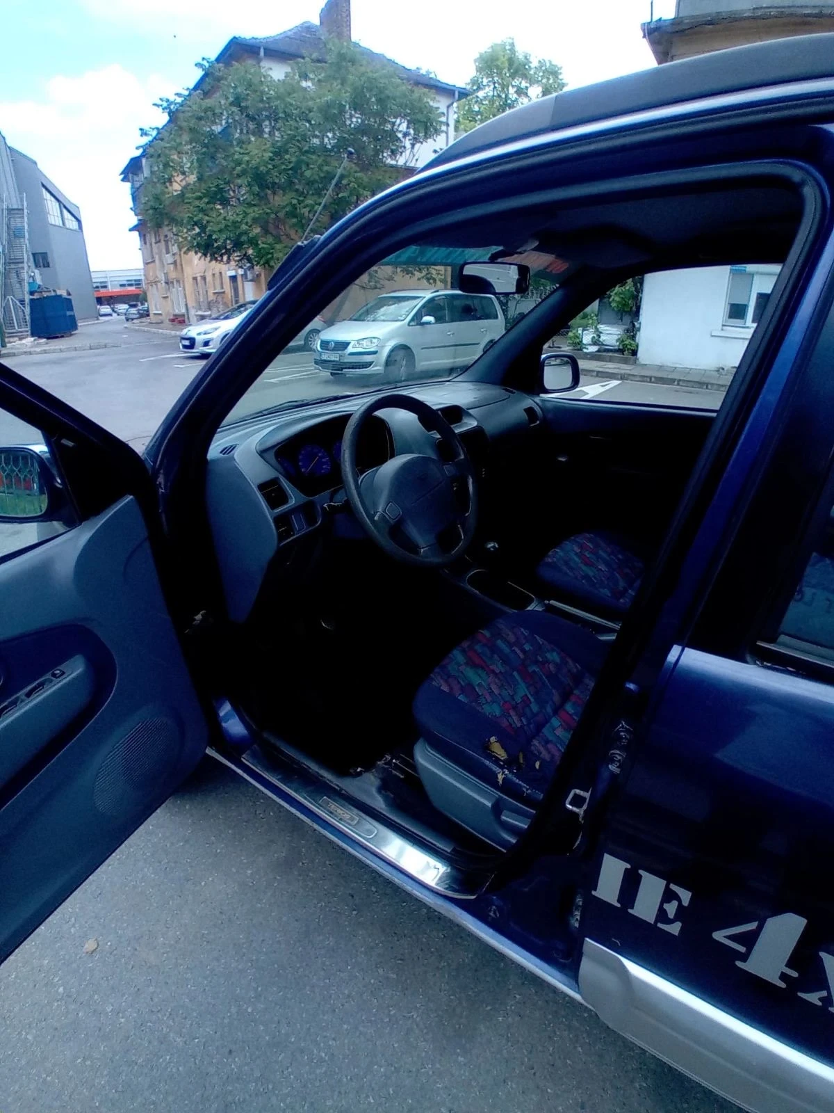 Daihatsu Terios 1.3, снимка 8 - Автомобили и джипове - 56656364