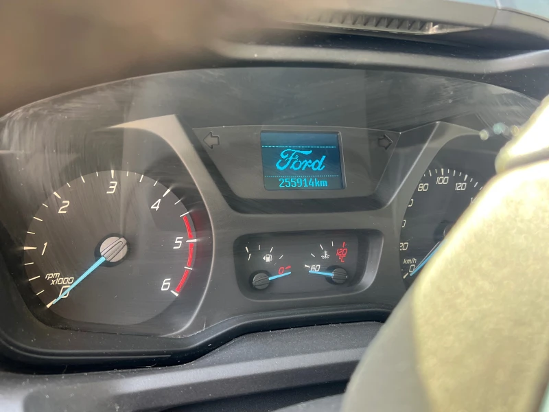 Ford Transit Custom 2.2 Клима , Топ !!!, снимка 17 - Бусове и автобуси - 52399028