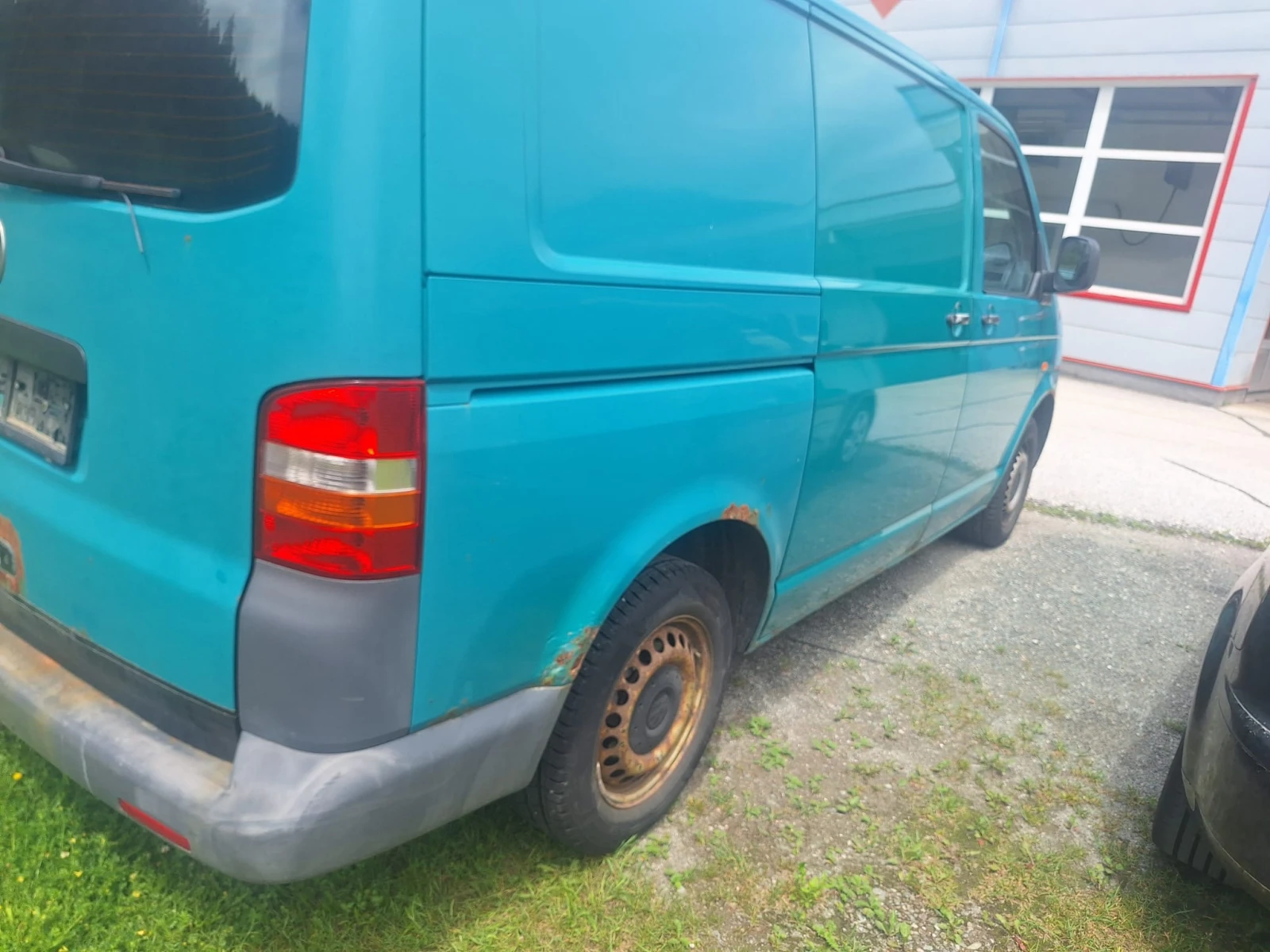 VW Transporter 1.9 TDI klima, снимка 3 - Бусове и автобуси - 55399066