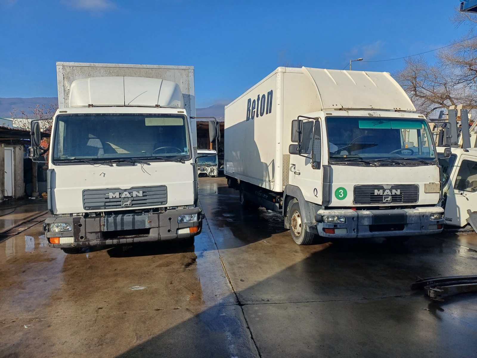 Man 14284   | Mobile.bg   3