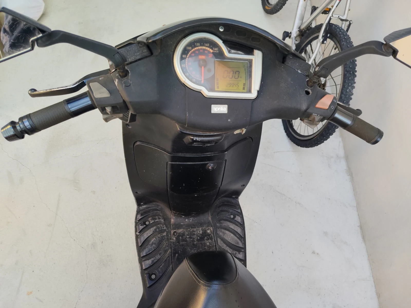Aprilia Sportcity 200, снимка 3 - Мотоциклети и мототехника - 55516944