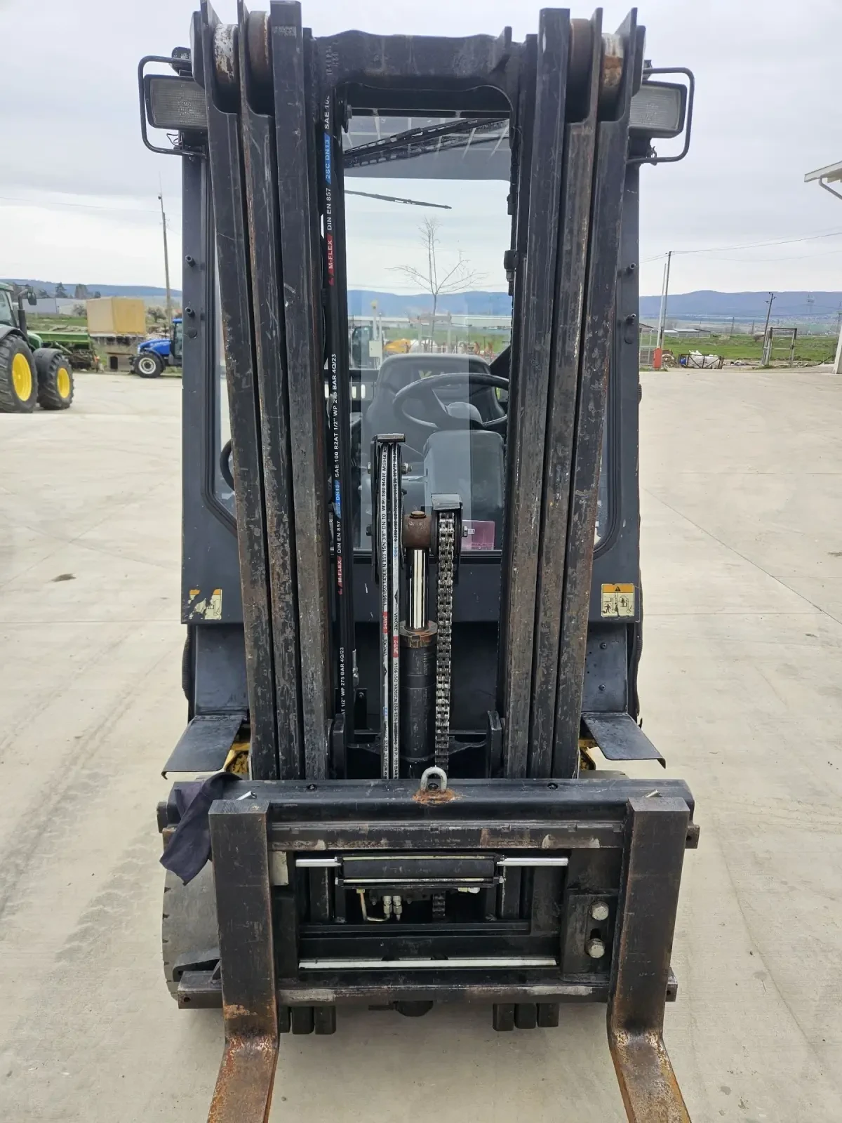 ������� Yale | Mobile.bg � ����������� 6