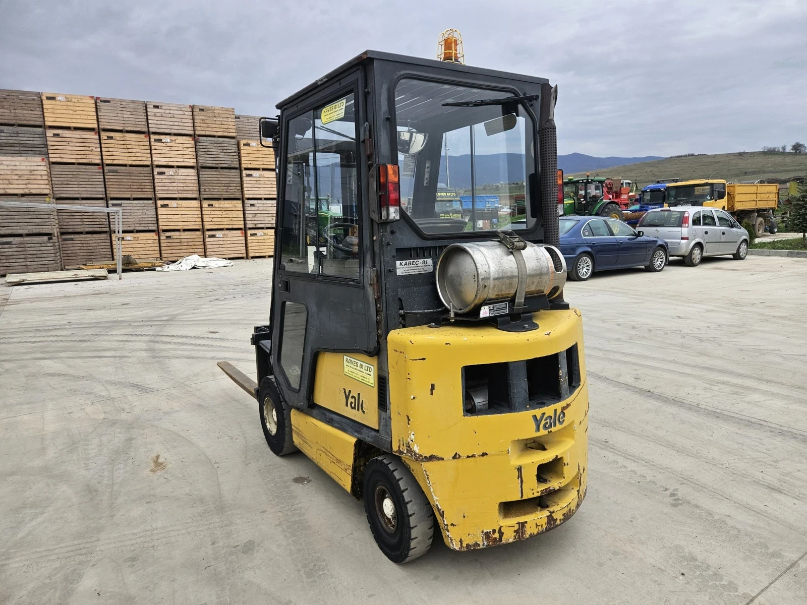 ������� Yale | Mobile.bg � ����������� 4