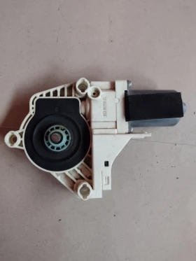 8K0959801A Моторче за стъкло / предна лява врата  AUDI A4 B8 8K0.959.801.A, снимка 6