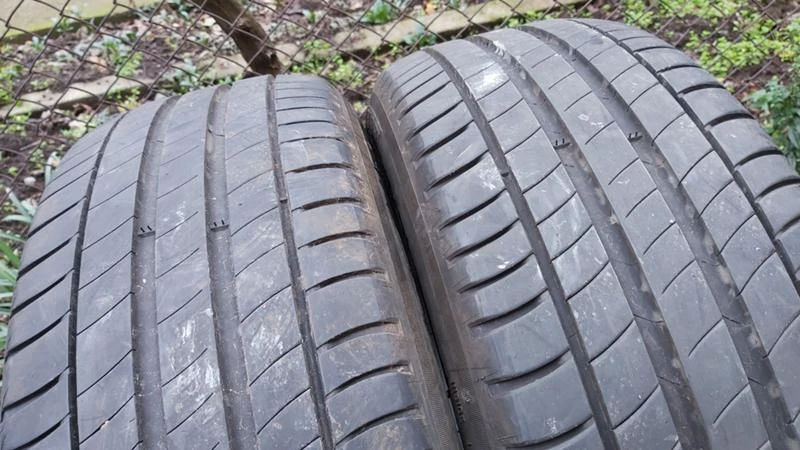 Гуми Летни 205/55R17, снимка 2 - Гуми и джанти - 27533848